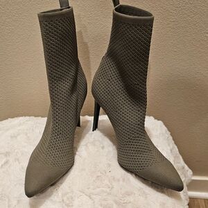 Zara Knit Ankle Boots size 39
